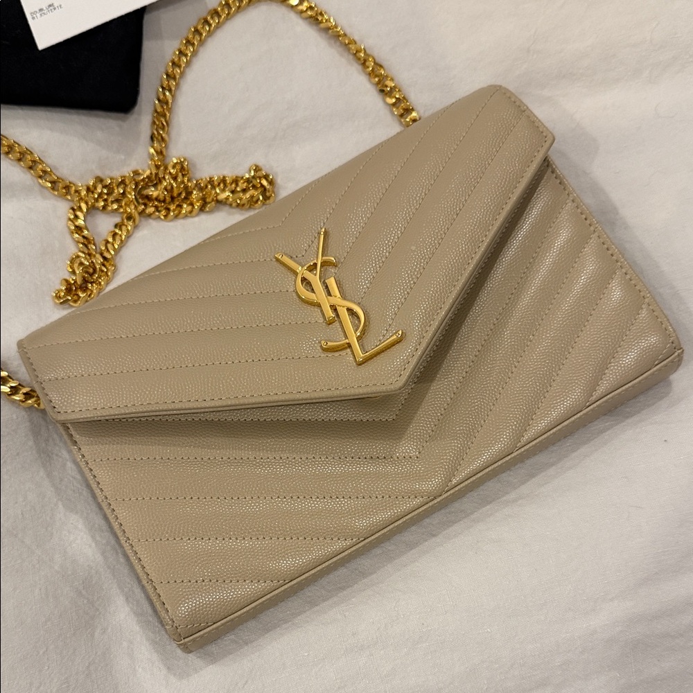 Saint Laurent Classic Cassandre Chain Wallet - Dark Beige